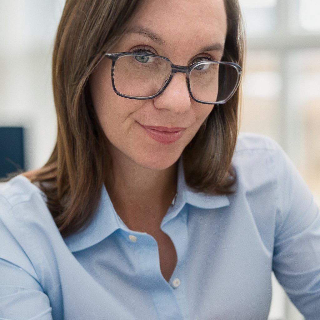 Celeste DesRosiers - Vermont Online Notary